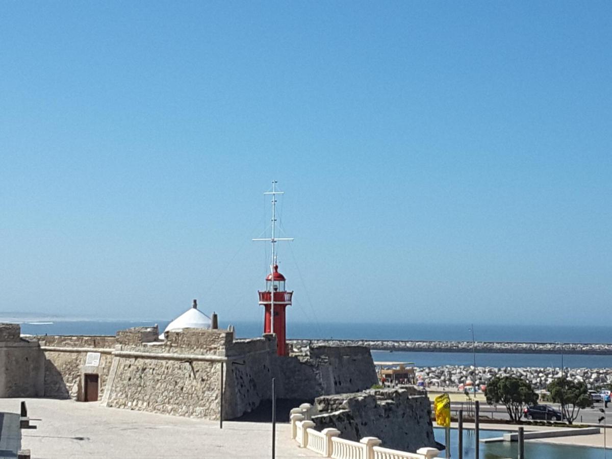 Rua Das Rosas 22/B&B Figueira da Foz Exteriör bild